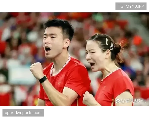 黄雅琼今天又刷花甲，跟赛场上那个拼劲十足的样子完全不是一个人啊！